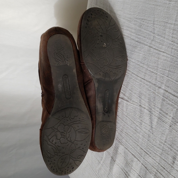 Bare Traps booties - Picture 7 of 9